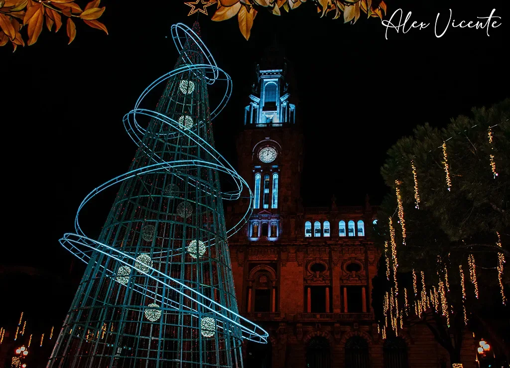 Christmas lights and architecture outside Porto City Hall.